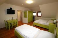 Quadruple Room with Private Bathroom