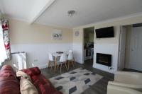 Relaxing Chalet on popular California Sands short stroll to beach, nr Norfolk Broads & Great Yarmouth - B&B Scratby