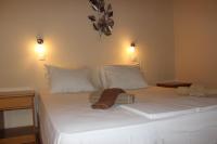 Triple Room with Garden View