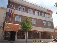 HOTEL El ALAMO MADRID - Bed and Breakfast El Álamo