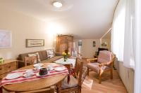 B&B Oberaudorf - Ferienwohnanlage Oberaudorf D7 mit Hallenbad und Sauna - Bed and Breakfast Oberaudorf