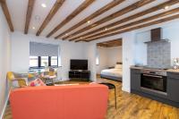 The Warehouse - B&B Banbury