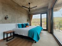 Deluxe Double or Twin Room with Sea View