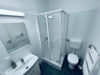 Deluxe Double Room (2 Adults + 1 Child)