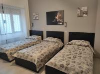 Driepersoonskamer met Eigen Badkamer