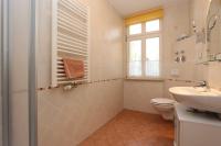 Apartment mit 2 Schlafzimmern und Terrasse