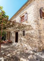 Charming Bohemian house in Perast - B&B