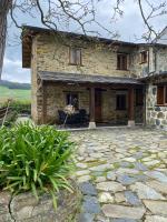 Casita feliz entre montañas y cerca del mar - Bed and Breakfast Trabada