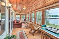 Lakefront Broadalbin Getaway w/ Deck + Kayaks - B&B Broadalbin