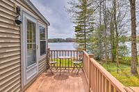 Lakefront Broadalbin Getaway w/ Deck + Kayaks - B&B Broadalbin