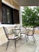 Katikies Savrani - B&B Perivólia