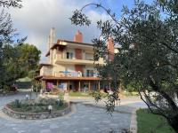 Makis Nest Apart-Hotel - Chambres d’hôtes Vourvourou