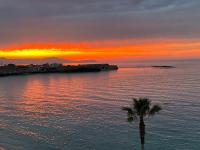 Zonapartments B sea view- city center - Chambres d’hôtes Chionáto