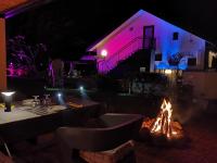 Hostal 170 Room 15 Service Appartement - Ferienwohnung Le Tampon