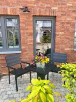 1025- Alte Da h me - Neu - B&B