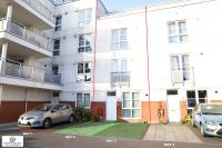 Syster Properties Leicester large home for Contractors, Families , Groups - B&B