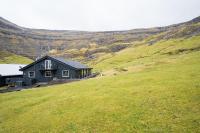 Luxurious & Unique Villa / Nature / Beach / Hiking - B&B Tjørnuvík
