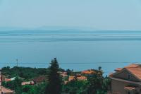 Chiara rentals Opatija - housing with sea view - B&B Ičići