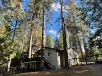 Cozy Cabin in Arnold ! - Bed and Breakfast