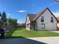 FENYŐ APARTMAN House I - B&B Odorheiu Secuiesc