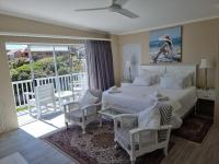 Deluxe tweepersoonskamer met balkon en uitzicht op zee