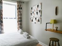 Number 5, 8-10 Cheltenham Mount - B&B