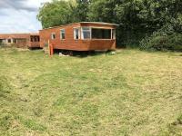 Willow, up-cycled caravan. Farm stay - B&B