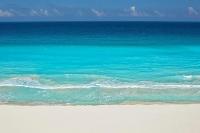Cancun Caribbean Turquoise with access to the Beach - B&B