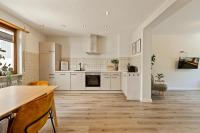 Appartement met 2 Slaapkamers en Terras - Uitzicht op Zee