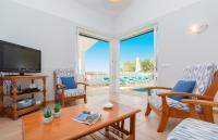 Villa Belinda by Sonne Villas - Bed and Breakfast