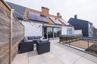 Family Appartement 'MarieO' with Game Room and outdoor facilities - Chambres d'hôtes Gistel