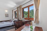 Deluxe Studio with Private Jacuzzi