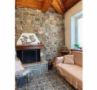 Aspa's Traditional House - Bed and Breakfast