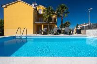 Tom's House Njivice - Chambres d’hôtes Njivice