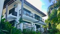 Villas by Eco Hotels - Bed and Breakfast Mataas Na Kahoy