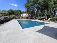 Etna tra le Querce - Bed and Breakfast Santa Venerina