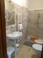 Deluxe Doppelzimmer mit Dusche und eigenem Bad