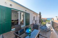 Apartments Lovor & Lavanda - B&B Kutleše