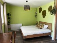 ver t chez nous Parking privé ascenseur balcon - B&B Périgueux