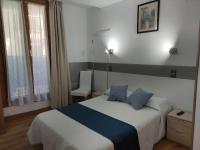 AlojaDonosti City Center - B&B