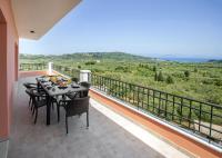 Spacious House with extraordinary view in Corfu - Ferienwohnung Neochoráki