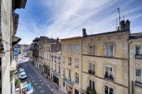 LE HUGUE UP - Bel appartement en plein coeur de Bordeaux - Bed and Breakfast
