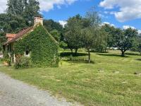 Lake View Cottage close to Le Mans 24H circuit - B&B Louplande