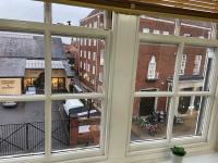 Stylish -2 Bed -Heart of the City - Parking- Wi-fi- Award Winning- Grade II Listed - Chambres d'hôtes Norwich