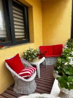 Golden Home in the town center with a free garage - Chambres d’hôtes