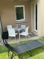 Le voilier. Honfleur T2 dans résidence avec piscine - B&B
