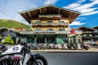 HELI'S Bed & Breakfast - Bed and Breakfast Saalbach