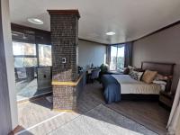 Queen Room with Garden View