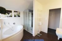 Haus am Kurpark Wohnung 21 - Bed and Breakfast Büsum