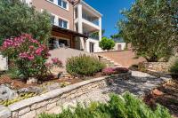 Two Bedroom Apartment with Terrace and Sea View